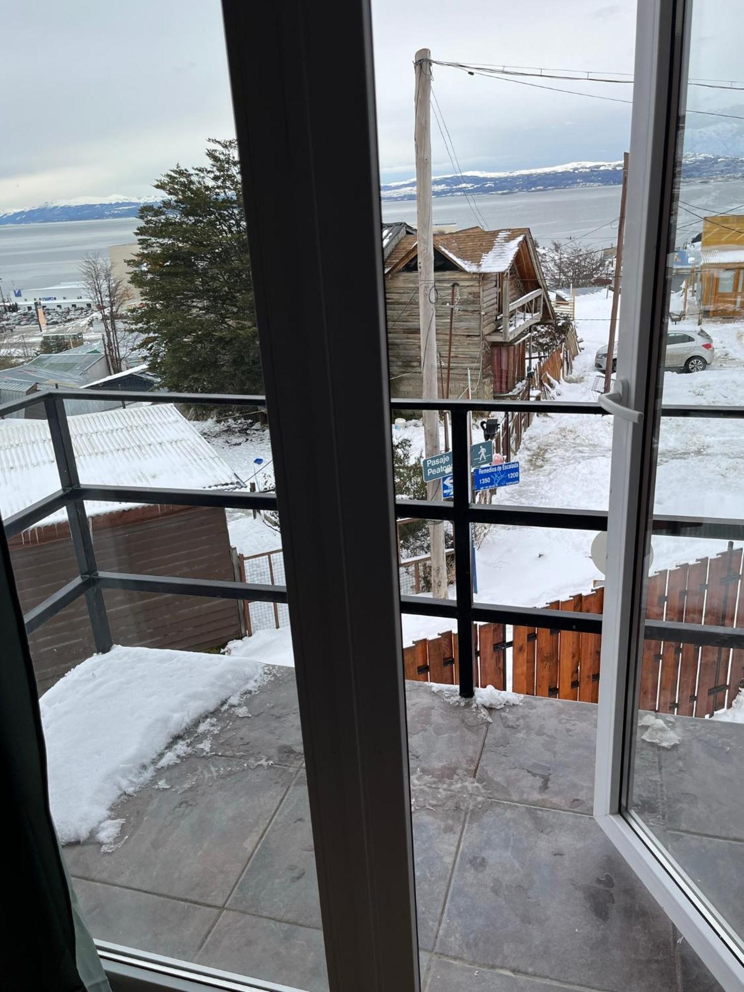 Vista Al Faro Ushuaia Appartement Buitenkant foto